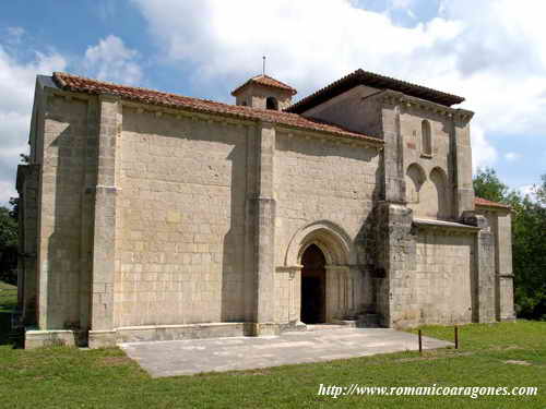 FACHADA SUR DEL TEMPLO